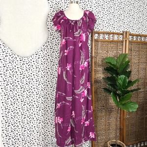 Hilo Hattie’s | Vintage Hawaiian Purple Pink Floral Short Sleeve Maxi Dress L